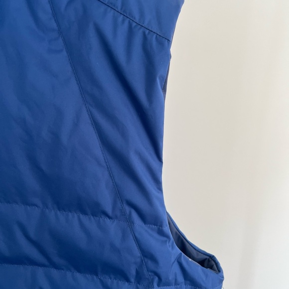 *Hudson’s Bay Company (HBC)* Men’s size Large insulated vest - Picture 6 of 16